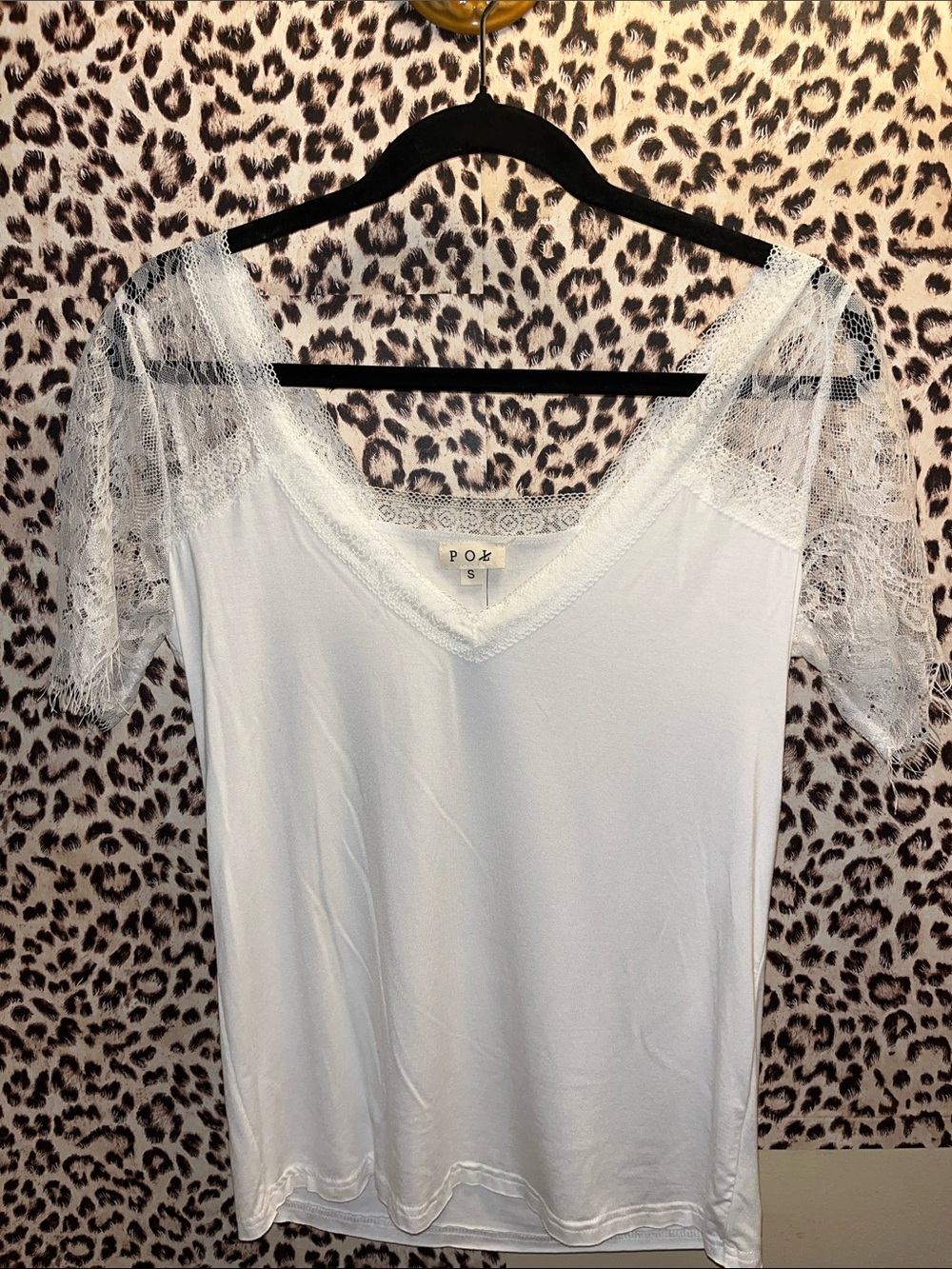POL v neck lace tee.